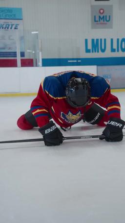 La Estríper Virgen y El Jugador Estrella de Hockey episode 37