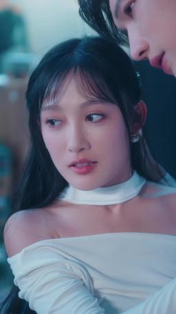 أتظاهر بالطاعة، فيقع الزوج المُدلل في حبي episode 51