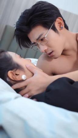 Vertragsliebe mit dem Rollstuhl-Onkel meines Verlobten episode 11