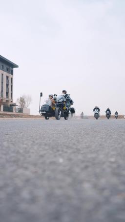 Tieni la Mia Mano Prima che il Cavo Si Spezzi episode 7