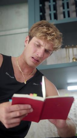 Ratu Lapangan Tenis episode 21