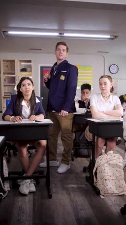 El Jefe de la Mafia Toma el Instituto episode 26