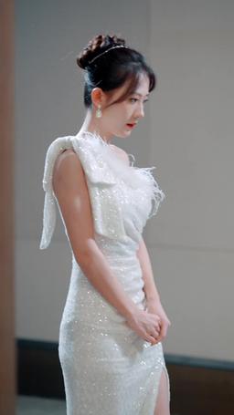 禁欲大佬撩寵小廠花 episode 29