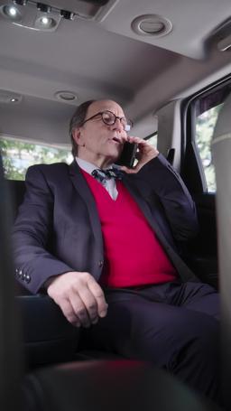 Dinero, Armas y Feliz Navidad episode 63