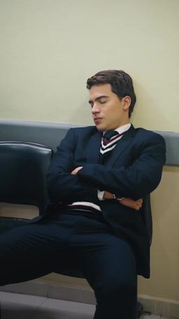 Sirviendo a mi rival episode 41