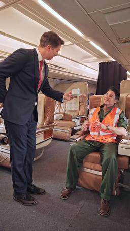 The Hidden Billionaire in First Class episode 3