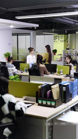 Oops! My Takeout Guy is a Tycoon episode 49