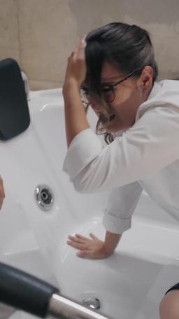 Sirviendo a mi rival episode 42