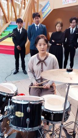 我本素人四十歲卻勇闖娛樂圈 episode 1