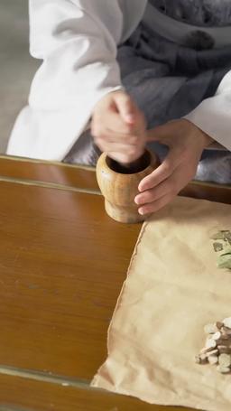 Sultanıma Hâmûşâne Aşk episode 23