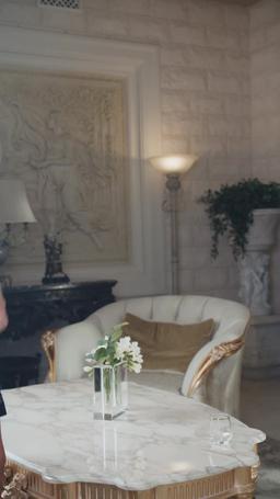 O Bilionário Fugitivo se Tornou Meu Noivo episode 43