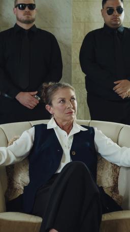 O Bilionário Fugitivo se Tornou Meu Noivo episode 50