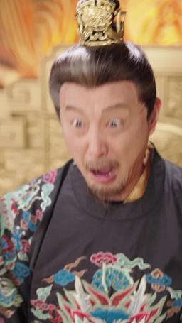 I Crowned My Useless Dad episode 32