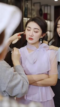 Aman Tanrım! Süperstar'ın Karısı Burada Çalışıyor episode 6