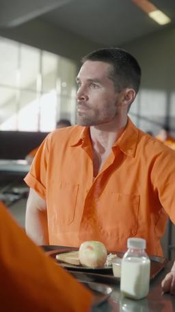 「Synchronisierung」Undercover im Gefängnis: Der König der Zelle episode 4