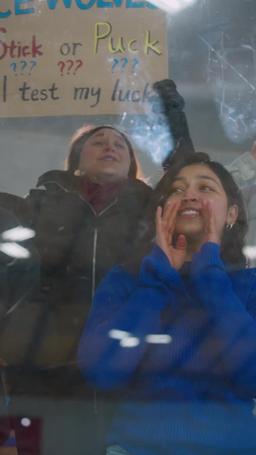 La Estríper Virgen y El Jugador Estrella de Hockey episode 1