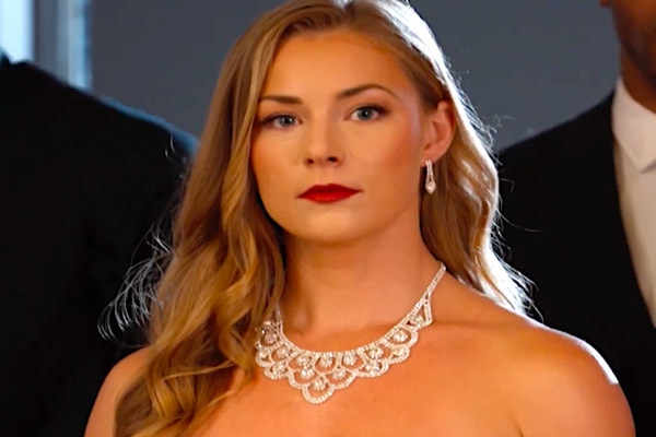 Nikki Leigh Biografie