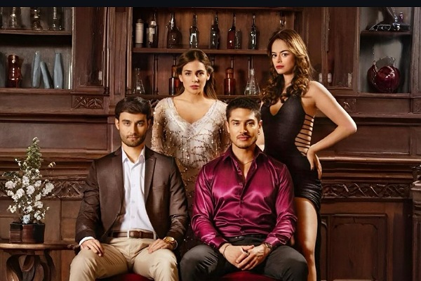 La película de Destinada a mi alfa prohibido