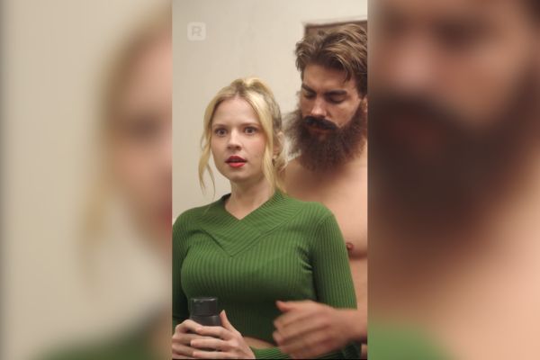 encontré un marido multimillonario sin hogar para navidad película completa