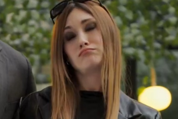 Elenco Manuel Pacheco como Viviana Santos en el drama  Sí a primera vista