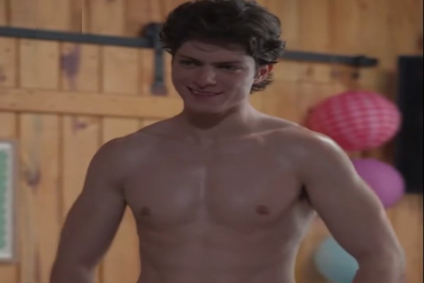 Mi vecino el capitán película completa