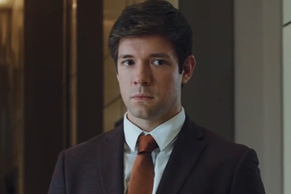 El Millonario Fugitivo Se Convierte en Mi Esposo em Espanhol Capítulo 3