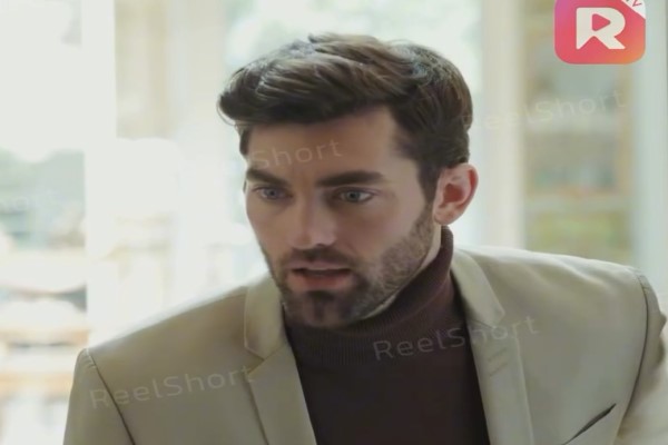 Reina fuera de tiempo pelicula