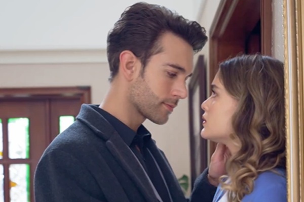 Serie El Sabor Proibido de Noche