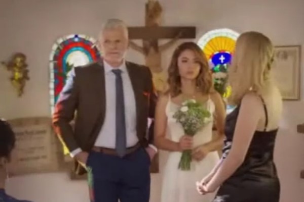 identidad equivocada completa