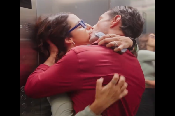 Corriste a un Genio Tech serie