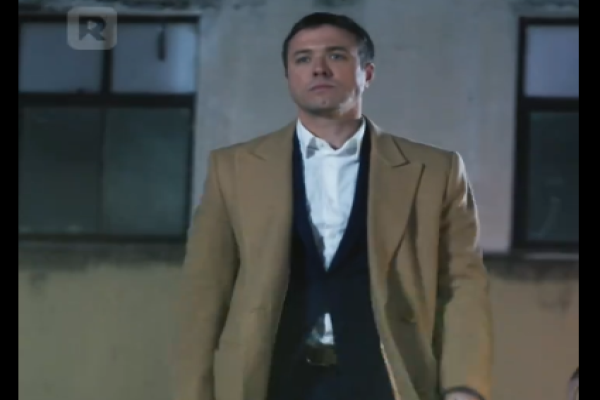 Armas Dinero y Feliz Navidad cuantos capitulos tiene