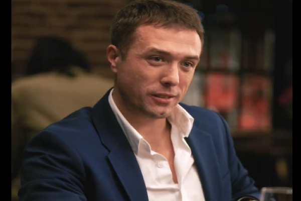 Armas Dinero y Feliz Navidad donde la puedo ver