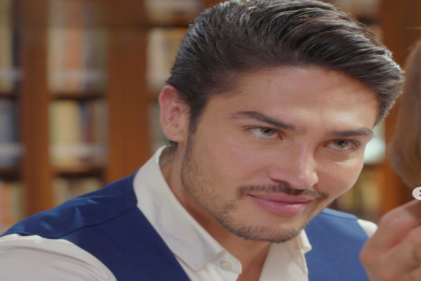 Ligeramente embarazada del Alfa curiosidades