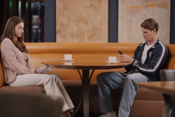 Cocinando mi camino de vuelta al amor cast película reelshort