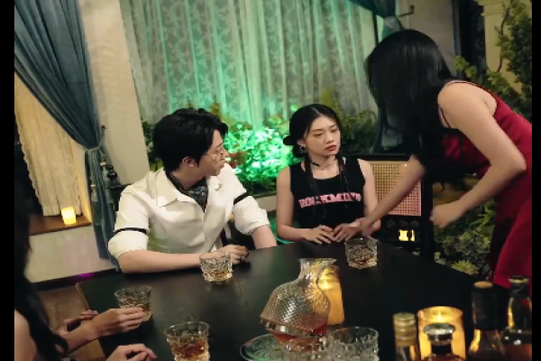 Renacer en sus brazos trillizos con el tio de mi ex la trama