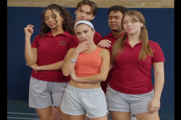 verdadera heredera vs falsa millonaria reparto