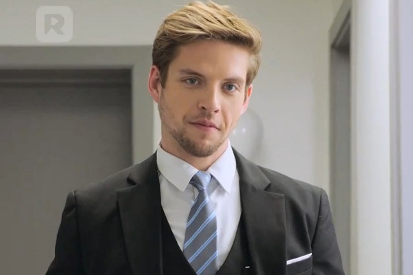 El Rey Mendigo Regresa Ryan Chase