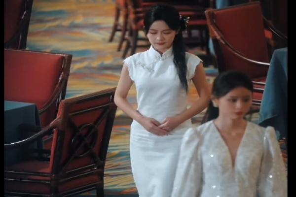 revelar alzar y reinar completo en español gratis