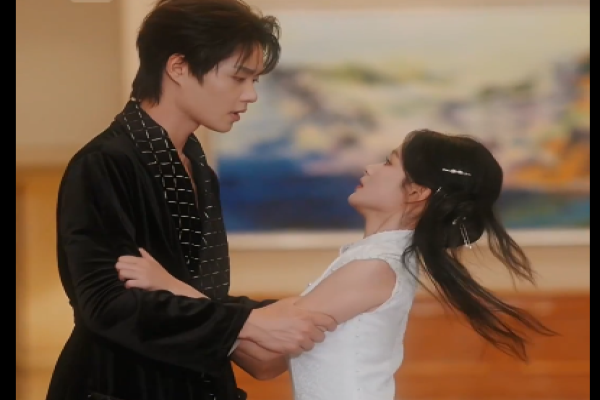 revelar alzar y reinar en español completo