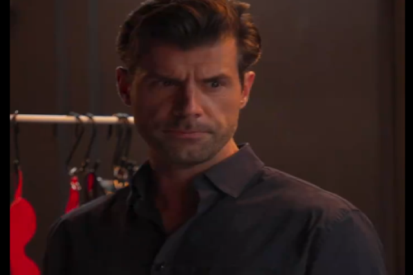 me encanta la manera en que mientes actor