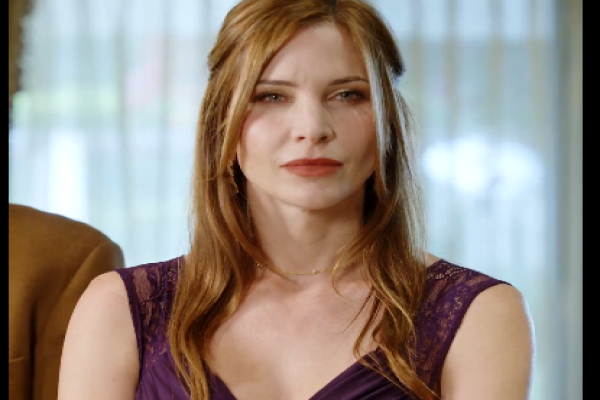 Actriz de Reina mamá la sangre manda