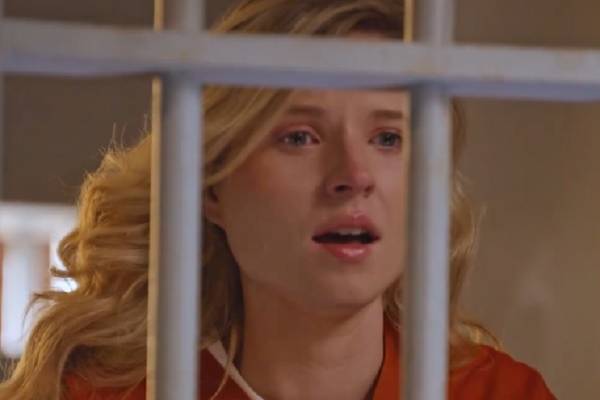 Una Reina Nunca Llora película completa