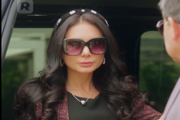 De Conserje a Millonaria Completa en Español