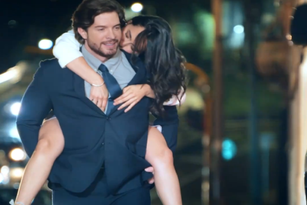 Mi Barco Del Amor Zarpó Sin Ti pelicula