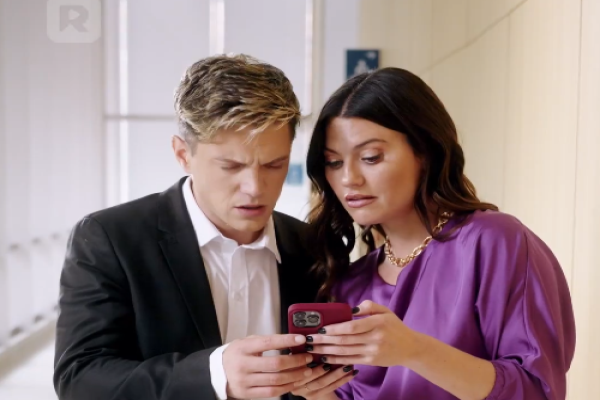 Cómo deshacerse de una estrella de fútbol película youtube