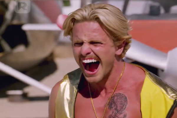 Criando al bastardo de mi esposo reparto