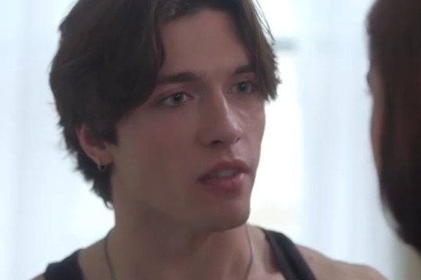 Las Palabras en español latino YouTube actor