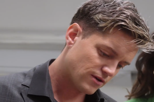 Cómo deshacerse de una estrella de fútbol netflix