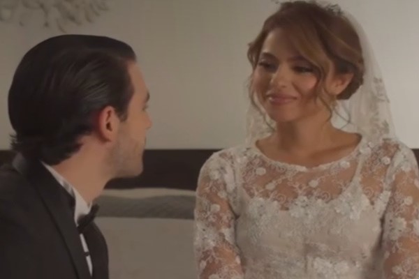 un trato con mi donante multimillonario drama