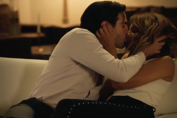 un trato con mi donante multimillonario doblado